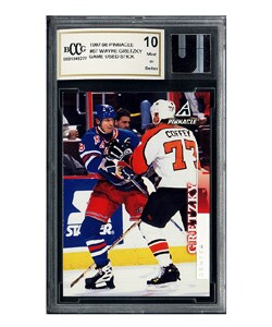 Wayne Gretzky Game Used Hockey Stick Mint 10 GGUM