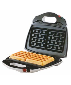 Hamilton Beach Somersize Restaurant Style Belgian Waffle Baker