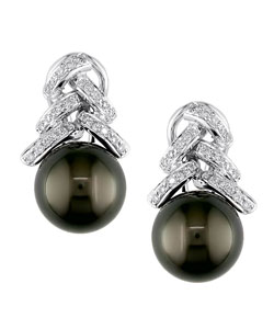 14k Gold 1/4ct TDW Diamond Cultured Black Pearl Earrings (11 mm)