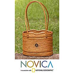 Ate Grass Sommer Scallops Handbag (Indonesia)
