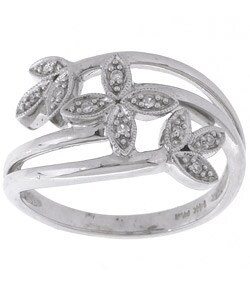 14k White Gold Diamond Flower Fashion Ring