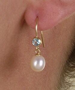 14k Gold Freshwater Pearl Blue Topaz Earring