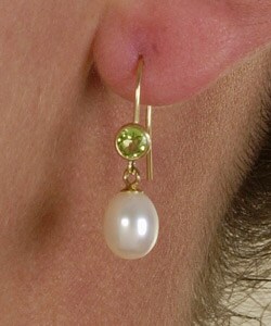 14k Gold Freshwater Pearl Peridot Drop Earrings