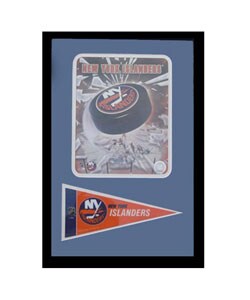 New York Islander Logo with Mini Pennant Frame