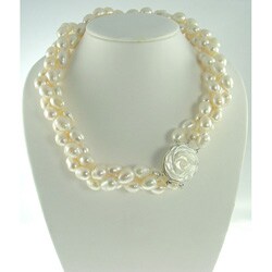 MADDY EMERSON GENUINE FRESHWATER 3 ROW W/ FLOWER CAMEO CLASP