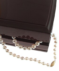 18k Akoya Cultured Pearl  Necklace with Wood Gift Box