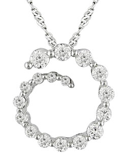 10k White Gold 1/4 TDW Diamond Journey Pendant Necklace