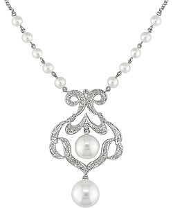 18k Gold FW Pearl 1/5ct TDW Diamond Necklace H-I-J, I1-2 (9-11mm)