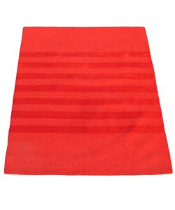 Indian Hand-tufted Red Rug (5' x 7')