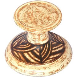 Leaf Pattern Natural Wood Finish Candleholder