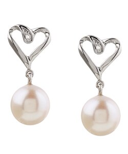14k White Gold Pearl and Heart Post Earrings (6.5 mm)