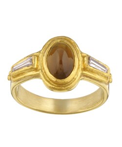 18k Gold Cats Eye and 1/5ct TDW Diamond Ring