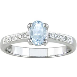 10k White Gold Aquamarine and Diamond Ring