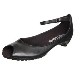 Tsubo Women's 'Deva'  Peep-toe Pump