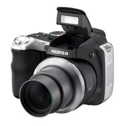 Fuji S800 10x Zoom Digital Camera (Refurbished)