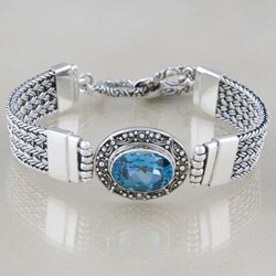 Sterling Silver 'Cawi Motif' Blue Topaz Bracelet (Indonesia)
