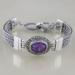 Sterling Silver Amethyst Toggle Bracelet (Indonesia)
