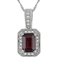 10k Gold Garnet and 1/10ct TDW Diamond Necklace