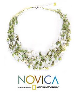 Brass Peridot and Pearl 'Cool Shower' Necklace (5 mm) (Thailand)