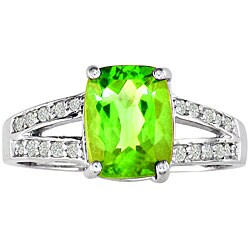 14k White Gold Peridot and 1/6ct TDW Diamond Ring ( H/I, I1/I2)
