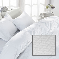 Luxury Loft Oversized 500 Thread Count Down Alternative Comforter