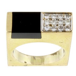 14k Gold Onyx and 1/5ct TDW Diamond Estate Ring (Size 4)
