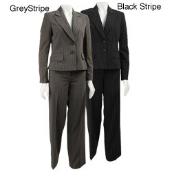 In The Now Women's Pinstripe 2-piece Pant Suit