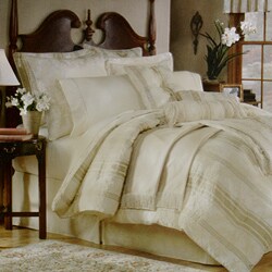 Bellagio 22-piece Ivory Bedding Ensemble