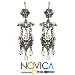 Sterling Silver 'Garden of Eden' Pearl Earrings (Mexico)