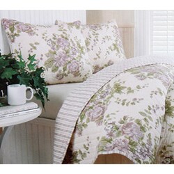 Casual Living 'Violet Rose' Quilt Set