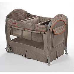 Safety 1st Deluxe Play Yard in Prescott