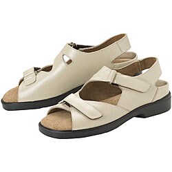 Sandbaggers Ladies 'Corey' New Gold Golf Shoes