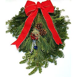 Fresh-cut Balsam Spray Wreath<br />
