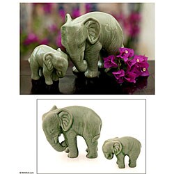 'Mom and Baby, a Family Affair' Statues (Thailand)