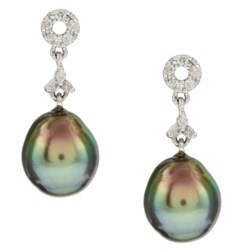 14k Gold Tahitian Pearl, 1/10ct TDW Diamond Earrings (8-9 mm)
