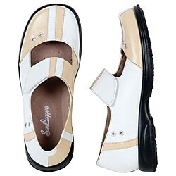 Sandbaggers Molly Tan on White Women's Golf Shoes