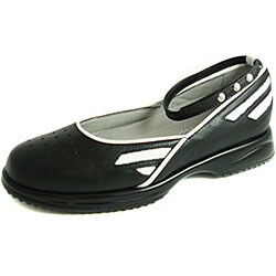 Sandbaggers Women's Eva Jet Black/ White Golf Shoes
