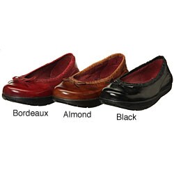 Earth Women's 'Proper' Slip-on Flats