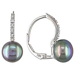 10k Gold 1/10ct TDW Diamond/ Black FW Pearl Earrings (8-9 mm)