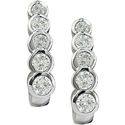 14k White Gold 3/4ct TDW Diamond J-hoop Earrings (G-H, SI2)