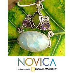 Sterling Silver Moonstone/ Amethyst 'Aura' Necklace (India)