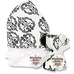 Trend Lab Blooming Baby Versailles Hooded Towel/ Wash Cloth