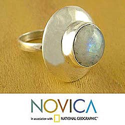 Sterling Silver 'In Moonlight' Moonstone Ring (India)