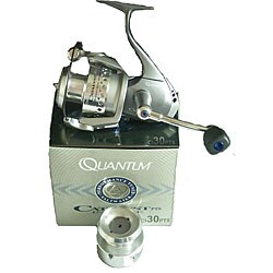 Quantum Catalyst 30 Inshore Spinning Reel