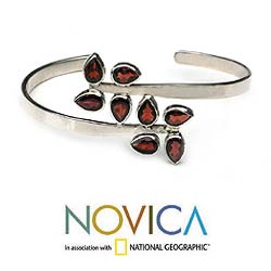 Sterling Silver 'Tropical' Garnet Cuff Bracelet (Indonesia)