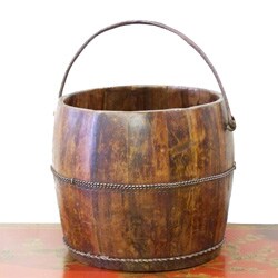 Asian Antique Iron-handle Kitchen Bucket