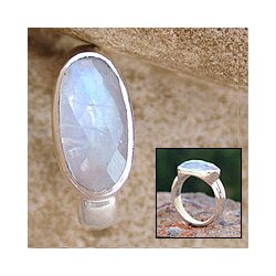 'Rainbow Mist' Moonstone Solitaire Ring (India)