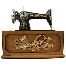 Singer Vintage Sewing Box and 137-piece Accessory Kit