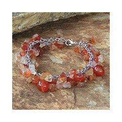 'Ginger Swing' Carnelian Beaded Bracelet (Thailand)