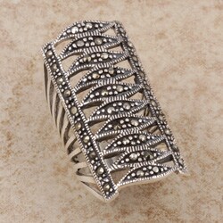 Sterling Silver Marcasite Finger Shield Ring (Thailand)